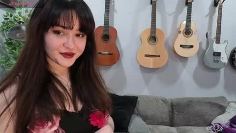 PilloGoddess online show from April 3, 12:14 pm