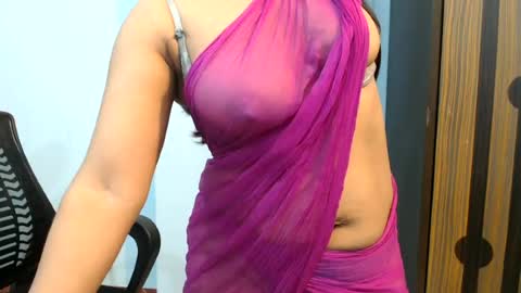 Sayra online show from June 18, 7:40 pm