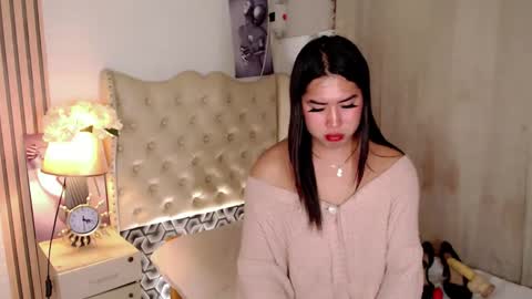 Ivy Morningstar online show from December 7, 11:12 pm