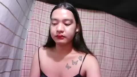 Snapshot of pinay_janella10 chatting on January 12, 3:39 pm pinay_janella10 online show from January 12, 3:39 pm