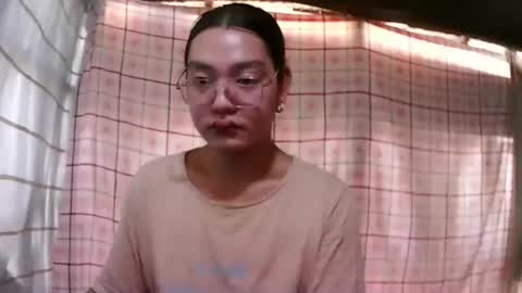 Snapshot of pinay_janella10 chatting on February 9, 3:21 am pinay_janella10 online show from February 9, 3:21 am