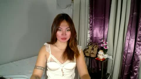 Jen online show from February 7, 9:16 am