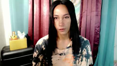 Snapshot of pinay_lucy chatting on October 16, 2:34 am lucyLove online show from October 16, 2:34 am