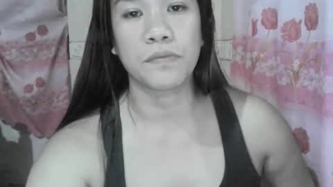 Snapshot of pinay_morena123 chatting on November 13, 6:18 pm Perena online show from November 13, 6:18 pm