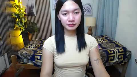 Shenna online show from September 17, 1:07 am