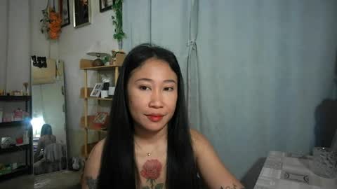 Snapshot of pinayhotty_yumie chatting on July 23, 10:29 pm yumie online show from July 23, 10:29 pm