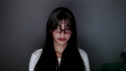 Snapshot of pinayjaica chatting on June 1, 2:35 am Jaica online show from June 1, 2:35 am
