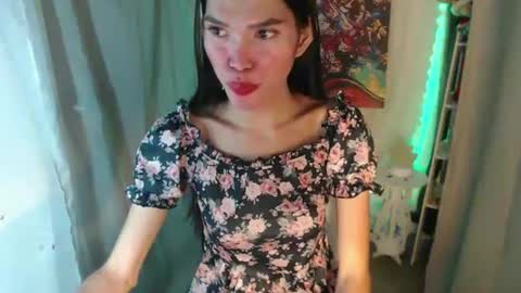 Snapshot of pinayjessaxxx chatting on December 26, 6:09 am pinayjessaxxx online show from December 26, 6:09 am