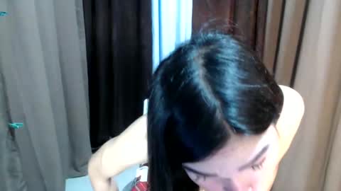 Snapshot of pinayjessaxxx chatting on February 13, 2:12 am pinayjessaxxx online show from February 13, 2:12 am