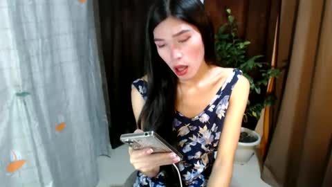 Snapshot of pinayjessaxxx chatting on February 19, 1:51 am pinayjessaxxx online show from February 19, 1:51 am