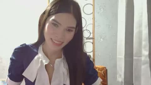 Snapshot of pinayjessaxxx chatting on October 18, 10:27 am pinayjessaxxx online show from October 18, 10:27 am