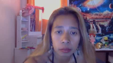 pinaymorena_renelda online show from April 8, 2:00 am