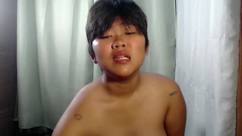 Lyn the Lesbian online show from June 9, 10:43 pm