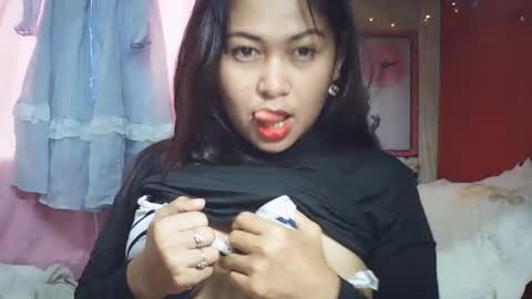 pinaysunday online show from December 18, 11:44 pm