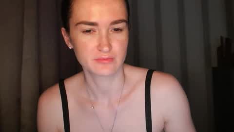       online show from October 12, 6:45 am