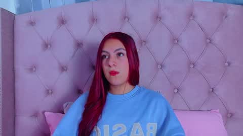 Snapshot of pink_bonnie chatting on September 17, 1:46 pm pink_bonnie online show from September 17, 1:46 pm