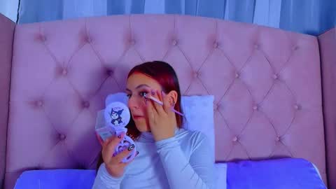 Snapshot of pink_bonnie chatting on October 7, 11:29 am pink_bonnie online show from October 7, 11:29 am