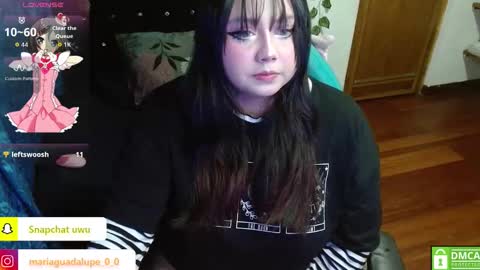 Snapshot of pink_cacti chatting on November 28, 5:54 am Lore online show from November 28, 5:54 am