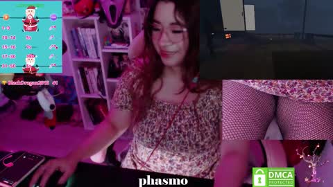 Snapshot of pink_girl0n chatting on November 28, 7:00 am Kitty online show from November 28, 7:00 am