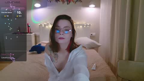 Snapshot of pink_seagull chatting on January 11, 8:10 pm Eva online show from January 11, 8:10 pm