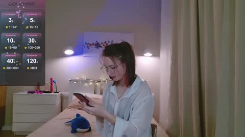 Snapshot of pink_seagull chatting on January 18, 5:48 pm Eva online show from January 18, 5:48 pm
