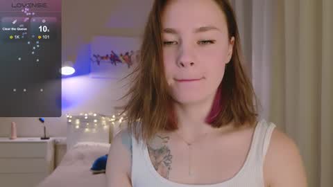 Snapshot of pink_seagull chatting on January 30, 5:17 pm Eva online show from January 30, 5:17 pm