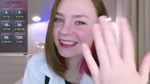 Snapshot of pink_seagull chatting on February 12, 6:40 pm Eva online show from February 12, 6:40 pm