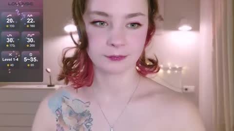 Snapshot of pink_seagull chatting on March 10, 5:29 pm Eva online show from March 10, 5:29 pm