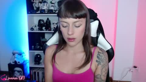 Snapshot of pinkcatlive chatting on November 26, 11:06 pm Emily online show from November 26, 11:06 pm