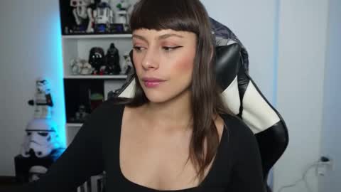 Snapshot of pinkcatlive chatting on February 6, 2:53 pm Emily online show from February 6, 2:53 pm