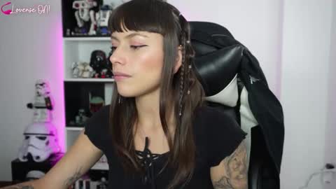 Snapshot of pinkcatlive chatting on February 10, 4:22 pm Emily online show from February 10, 4:22 pm