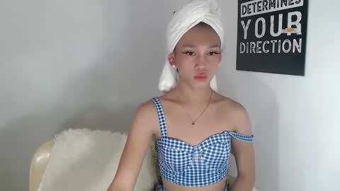Snapshot of pinkdollbaby_ chatting on April 5, 3:20 pm pinkdollbaby_ online show from April 5, 3:20 pm