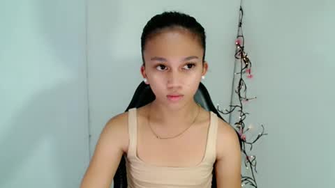 Snapshot of pinkdollbaby_ chatting on May 6, 11:26 am pinkdollbaby_ online show from May 6, 11:26 am