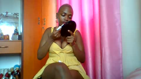 pinkdomina01 online show from July 18, 8:07 am