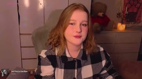 pinkiep1e online show from March 6, 1:35 am