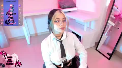 PINKK online show from October 26, 2:12 pm