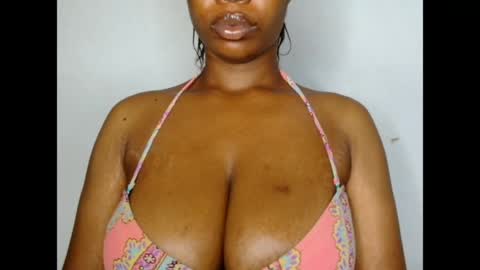 pinkxsugar online show from July 8, 8:19 am