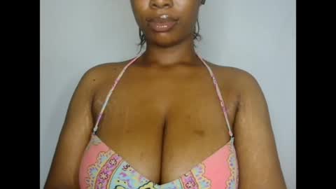 pinkxsugar online show from July 15, 8:19 am