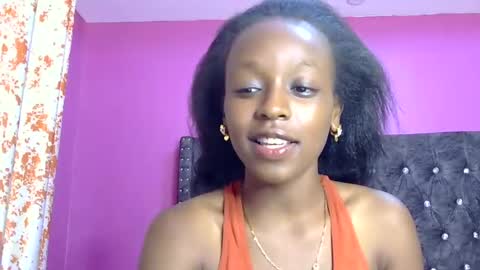 pinky online show from January 12, 4:08 pm