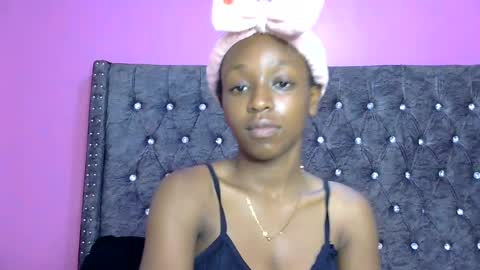 pinky online show from February 1, 1:34 am