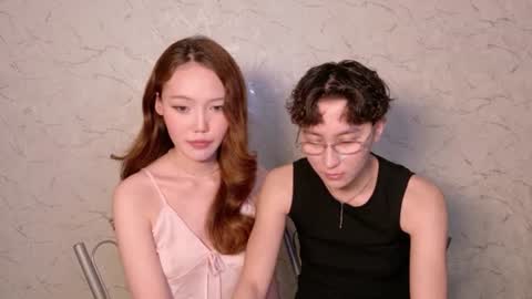 Li long hair and Ru short hair online show from July 23, 3:54 pm