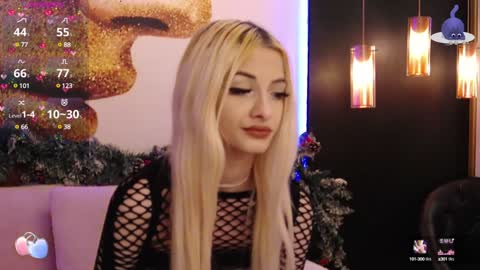 Pinky online show from December 30, 1:48 am