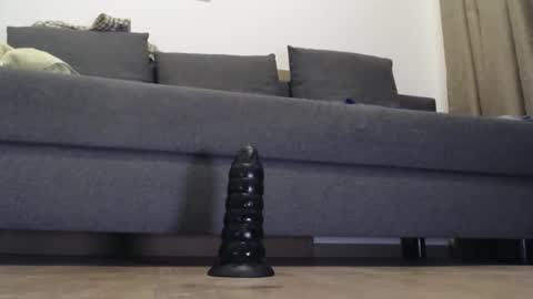 PinkyWinky online show from November 29, 2:31 pm