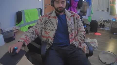 Snapshot of pinocicock chatting on December 28, 1:29 am Yash online show from December 28, 1:29 am