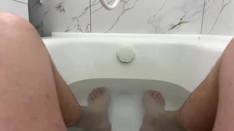 Snapshot of pinokalada123 chatting on March 13, 7:09 pm Pinokolada online show from March 13, 7:09 pm