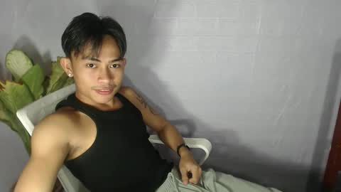 pinoy_palautogxxx online show from March 12, 2:45 pm