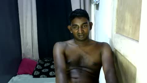 rayvienn online show from April 4, 8:56 am