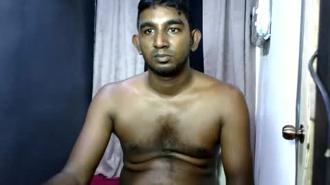 rayvienn online show from April 12, 2:55 pm