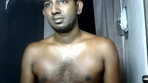 rayvienn online show from April 13, 1:49 pm