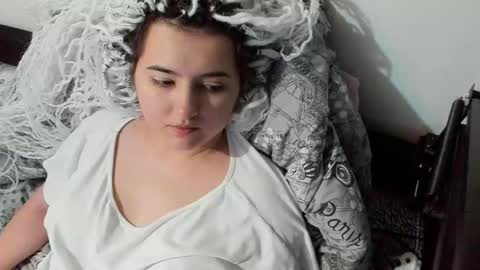 Eugenia online show from February 2, 11:32 pm